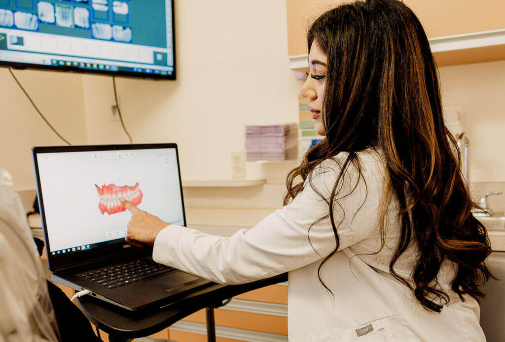 The bite registration workflow with digital dentures Dandy